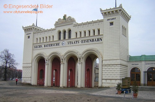 Portikus Verschiebung 2006 - Bayerischer Bahnhof