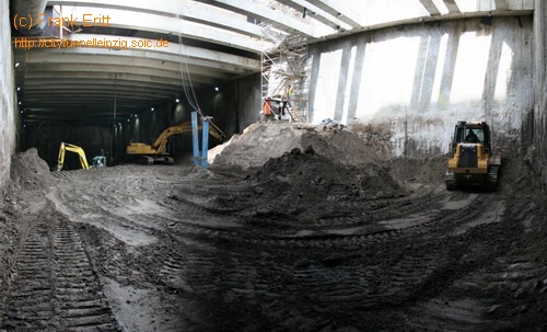 Vorplatz Bahnhof West - Blickrichtung Sd