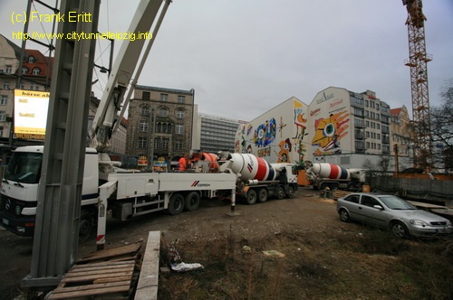 Am Hauptbahnhof wird betoniert