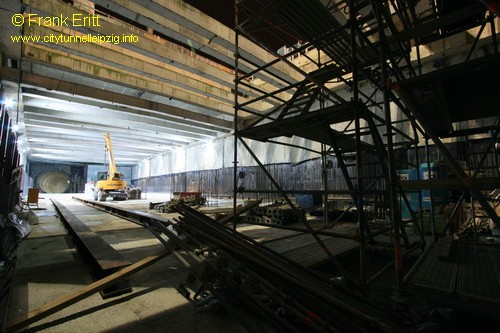 Vorplatz Bahnhof West - Blickrichtung Sd