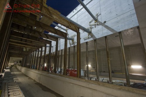 Blick aus der Nordostecke der Station (Bahnsteig)