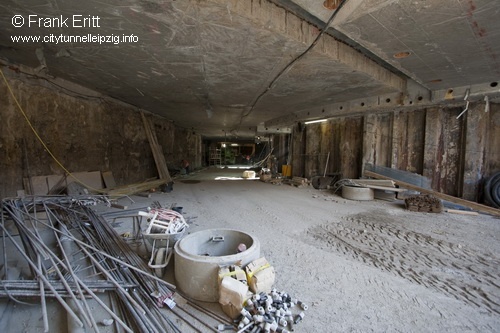 Fugngertunnel Eingang Willy-Brandt-Platz (Aufzug)