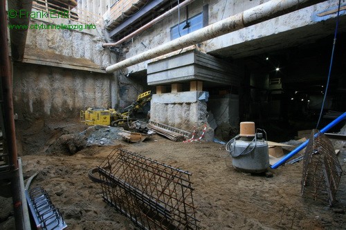 Vorplatz Bahnhof West - Blickrichtung Nord