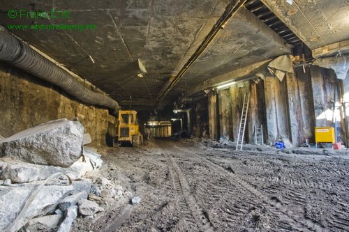 Fugngertunnel Eingang Willy-Brandt-Platz (Aufzug)