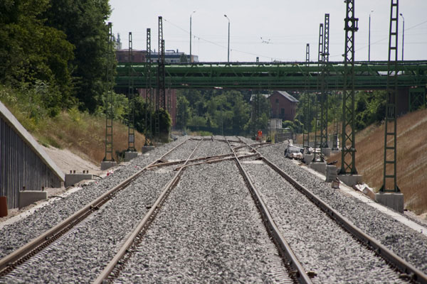 City-Tunnel Leipzig - Feste Fahrbahn - erster Durchgang Schotter und Gleisstopfarbeiten beendet