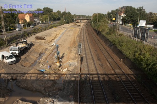 Strecke Leutzsch-Markranstdt - Blick von der Fugngerbrcke Ludwig-Hupfeld-Strae nach Norden