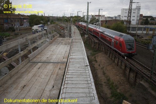 Portal Nord - Blickrichtung Nord