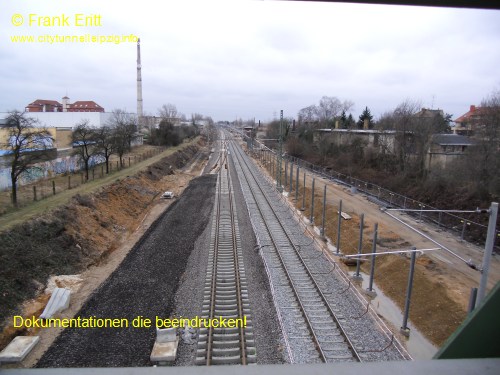 Strecke Leutzsch-Markranstdt - Blick von der Fugngerbrcke Ludwig-Hupfeld-Strae nach Sden