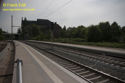 Bahnsteig Ost - Blickrichtung Sd