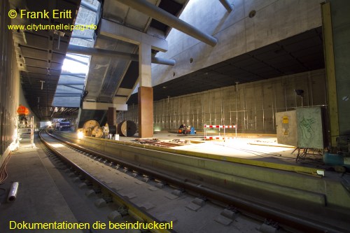 Blick aus der Nordostecke der Station (Bahnsteig)