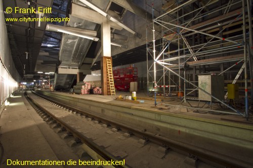 Blick aus der Nordostecke der Station (Bahnsteig)