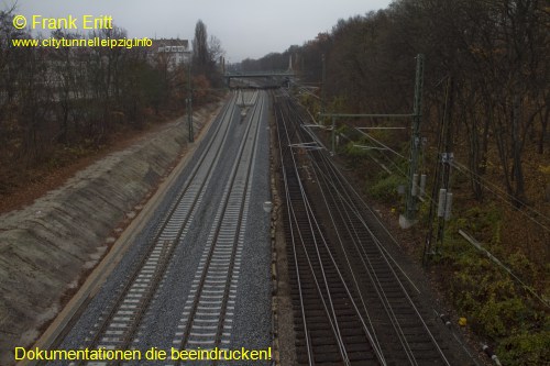 Brcke Strae des 18. Oktober - Blickrichtung Norden