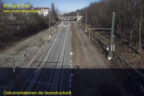 Brcke Strae des 18. Oktober - Blickrichtung Norden