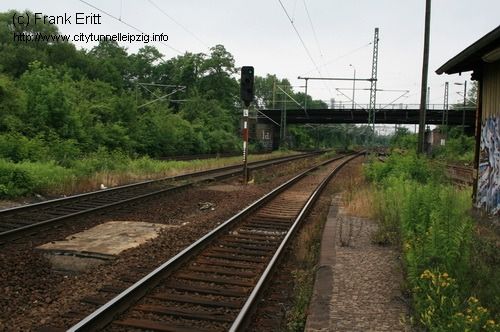 Blick zur Br&uuml;cke &uuml;ber die Bornaische Stra&szlig;e